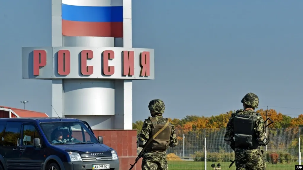 Министерство внутренних дел подготовило поправки, которые позволят не выдавать иностранным государствам людей, получивших любой вид убежища в России, даже при наличии международного розыска.