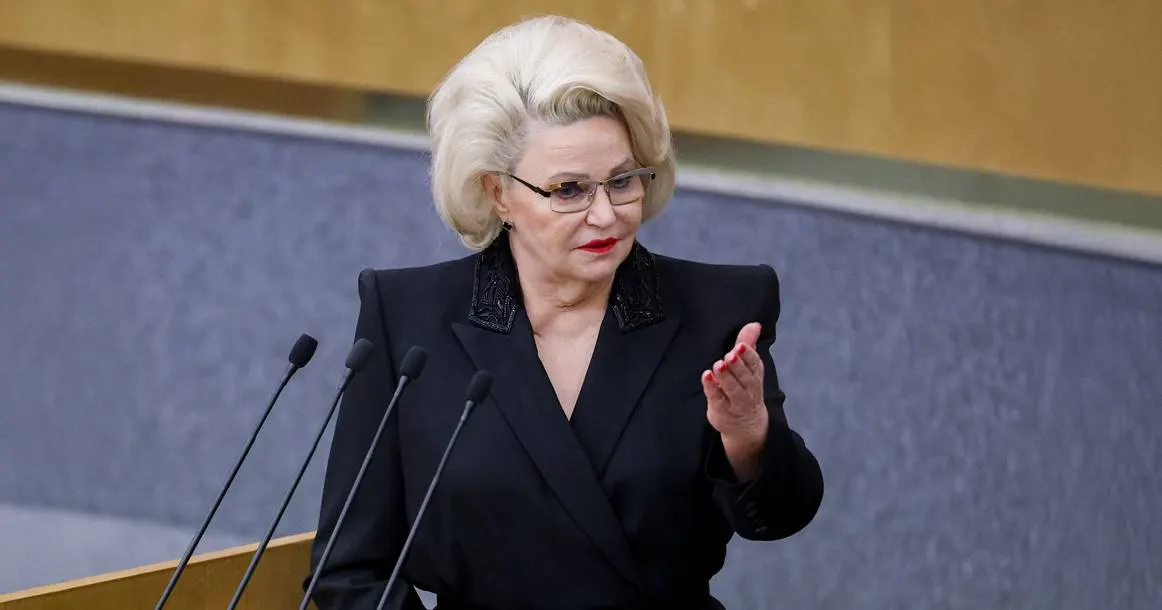 Председатель комитета Госдумы по защите семьи выразила мнение, что в случае принятия закона мужчины могут опасаться вступать в брак из‑за риска трактовки бытовых прикосновений как посягательства на здоровье.