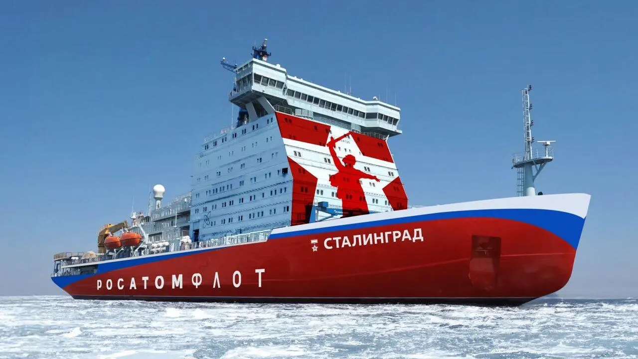Рассматриваются портовый сбор и надбавка на грузы в Северном морском пути — они могут принести до 138 млрд рублей и частично покрыть удорожавшие проекты ледоколов.