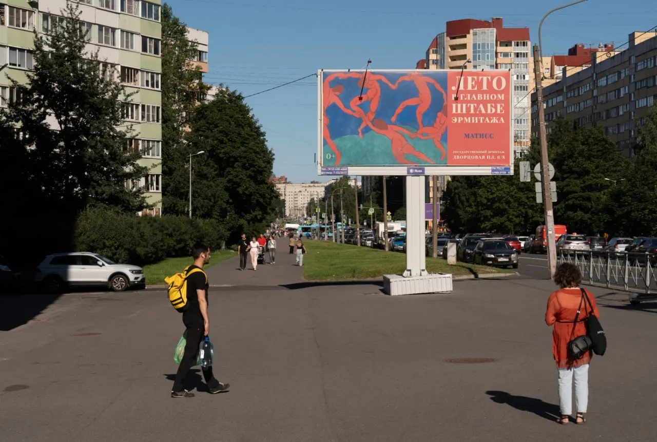 Краткий обзор: в Ленобласти задержан подросток после ножевого инцидента, в Петербурге расследуют крупную кражу из квартир, политик объявил об отказе от выдвижения, а под Харьковом сообщили о жертвах после удара.