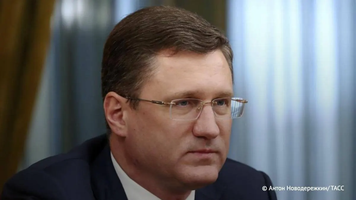 Вице‑премьер Александр Новак сообщил о договорённостях с Казахстаном по поставкам излишков топлива в Россию и о продлении запрета на экспорт бензина до конца года.