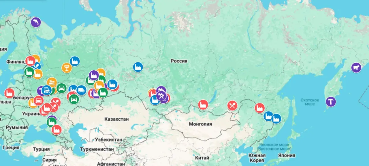 Интерактивная карта фиксирует случаи остановок производств, сокращений, задержек выплат и перехода на неполный рабочий день — от Калининграда до Камчатки.
