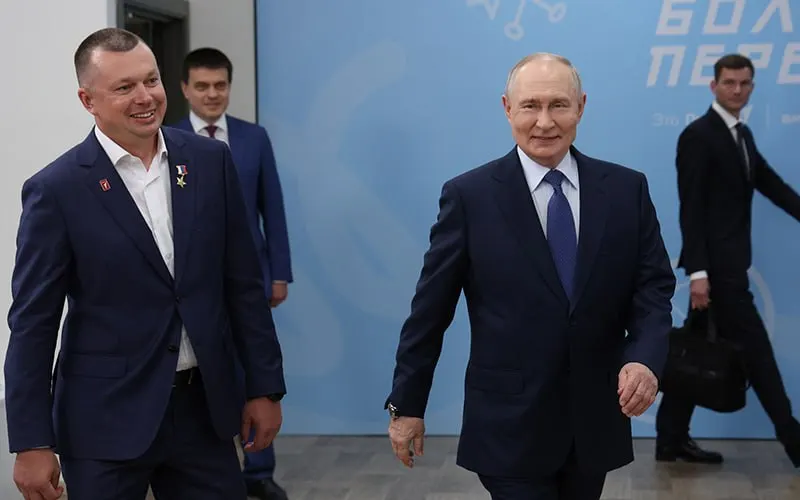 Депутат из Бурятии обсудил визит президента, критикуя мифы и описывая влияние на регионы Сибири — топливо, транспорт и кадровые задачи.