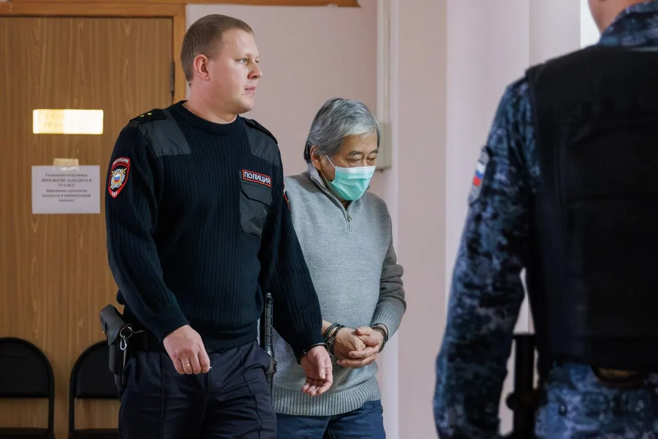 Верховный суд РФ получил материалы уголовного дела Александра Пака, осуждённого за гибель многодетной матери Екатерины Буравлевой; дело направлено в третий состав уголовной коллегии для дальнейшего рассмотрения.