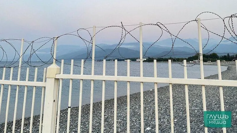 За прошлый год россияне совершили 92 миллиона поездок по России, что на 2% больше чем в 2024 году; внутренний туризм остается слабым по сравнению с выездным.