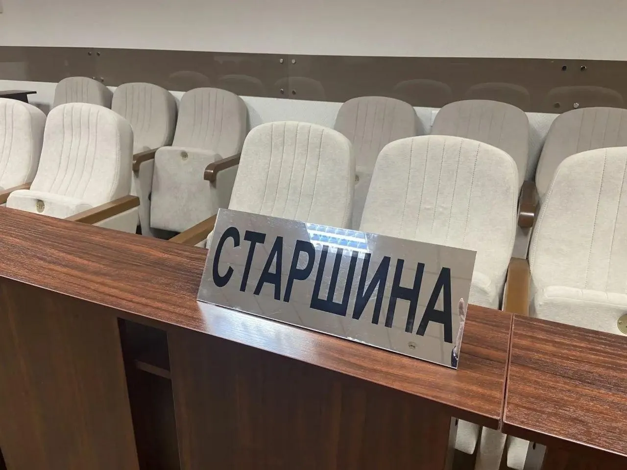 Число заседателей сократят вдвое, а в совещательной комнате вместе с ними будет сидеть судья.
